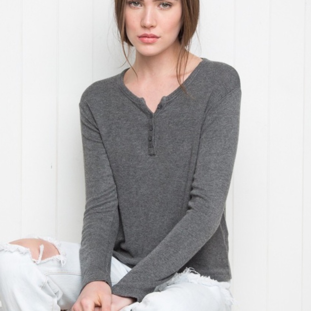 Brandy Melville Callan Top - John Galt